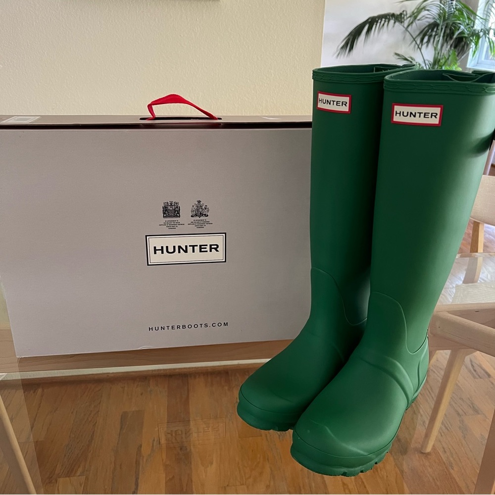 Hunter Boots - Picture 4 of 5
